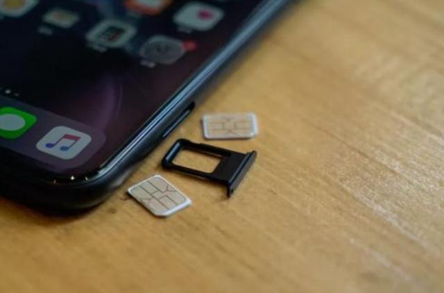 苹果的手机卡是什么卡苹果12那个是卡1和卡2-第7张图片-平心在线
