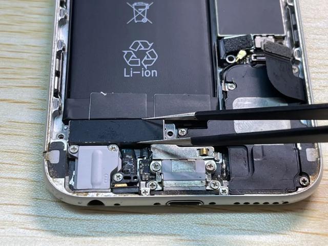 苹果6手机电池更换苹果6原装电池多少钱-第11张图片-平心在线
