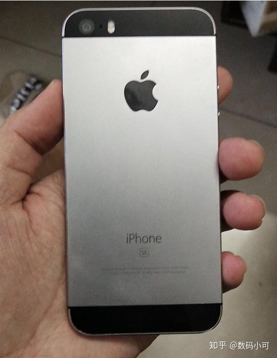 苹果手机较小的一版美版苹果在哪个平台买-第2张图片-平心在线