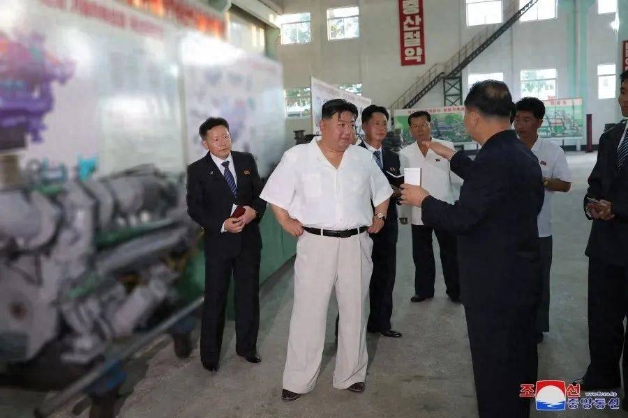 手机死机黑屏:网友们都看傻了，朝鲜亮出国之重器“舰用燃气轮机”，是如何手搓的？