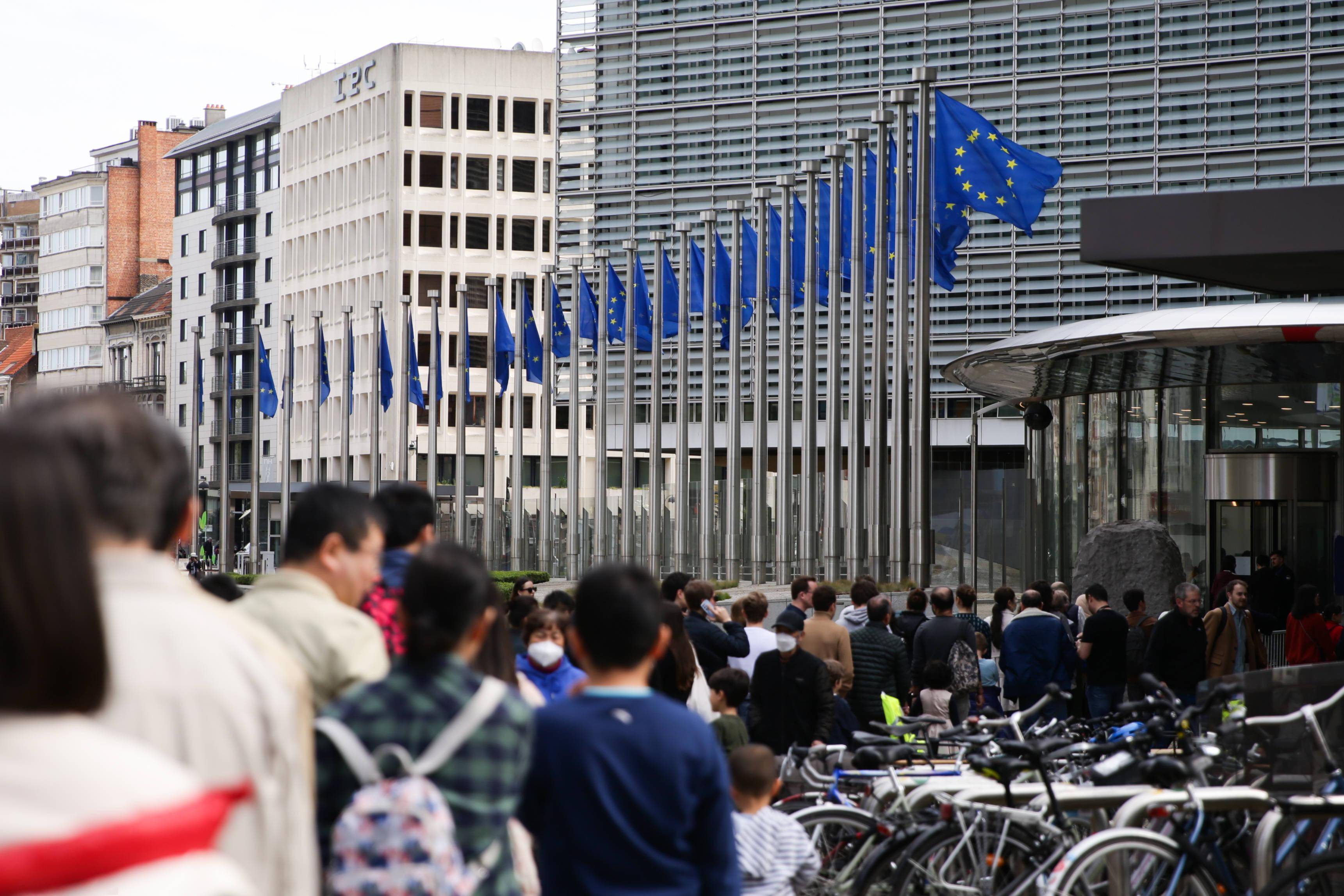 美媒：欧盟涉华调查是一场“西方内斗”-第1张图片-平心在线